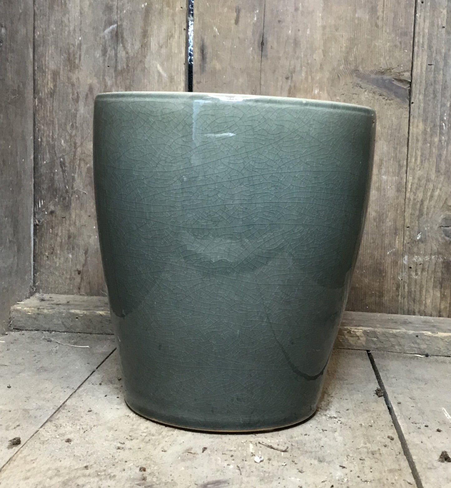 Green ceramic pot - 12 cm